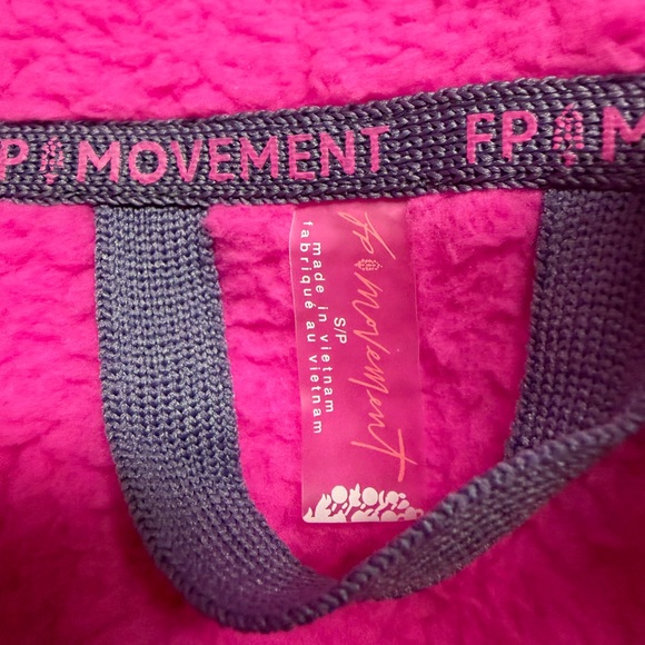 Women's Free People FUSIA  Half Zip Fleece NEW no tags - Picture 3 of 4